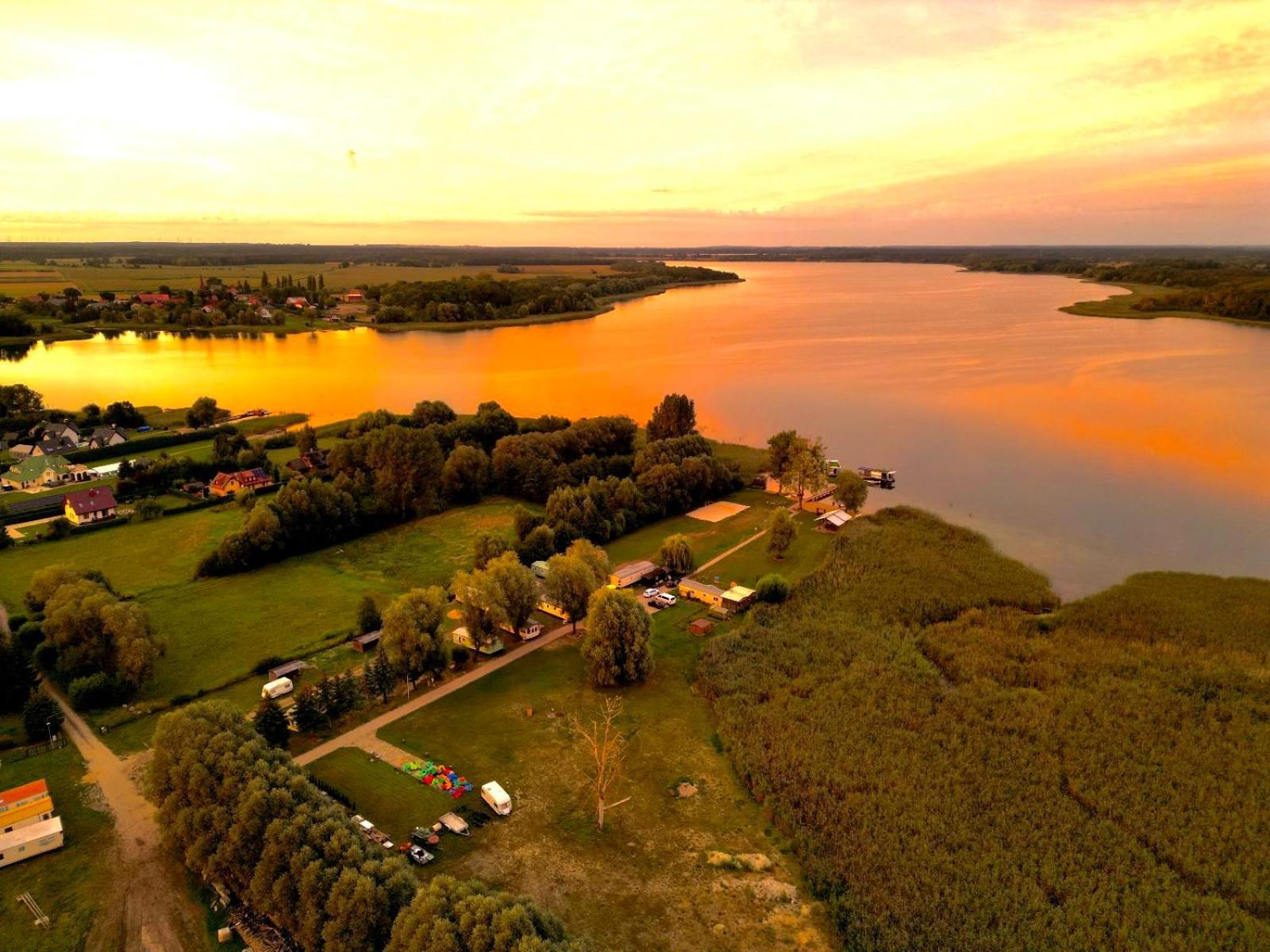 Osrodek Wypoczynkowy "Marina Rozbejko" Villa Myślibórz Buitenkant foto